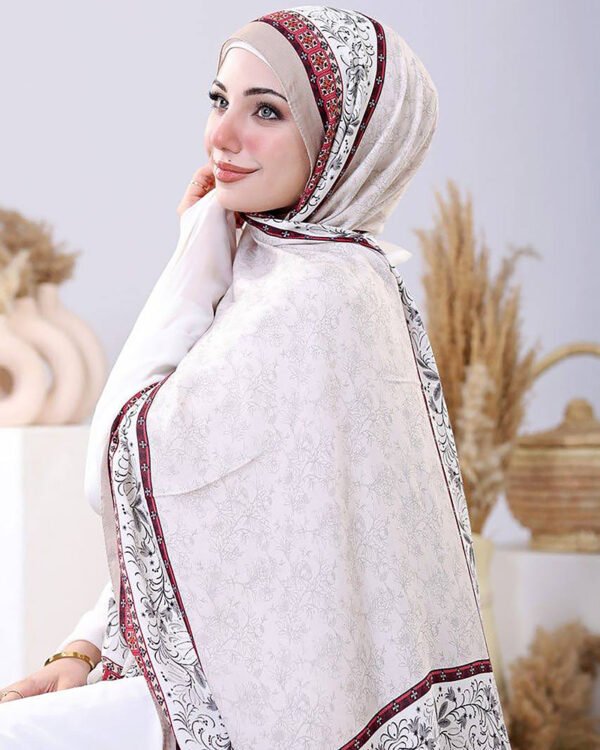 ⁦Printed Cotton Elegance⁩ - الصورة ⁦3⁩
