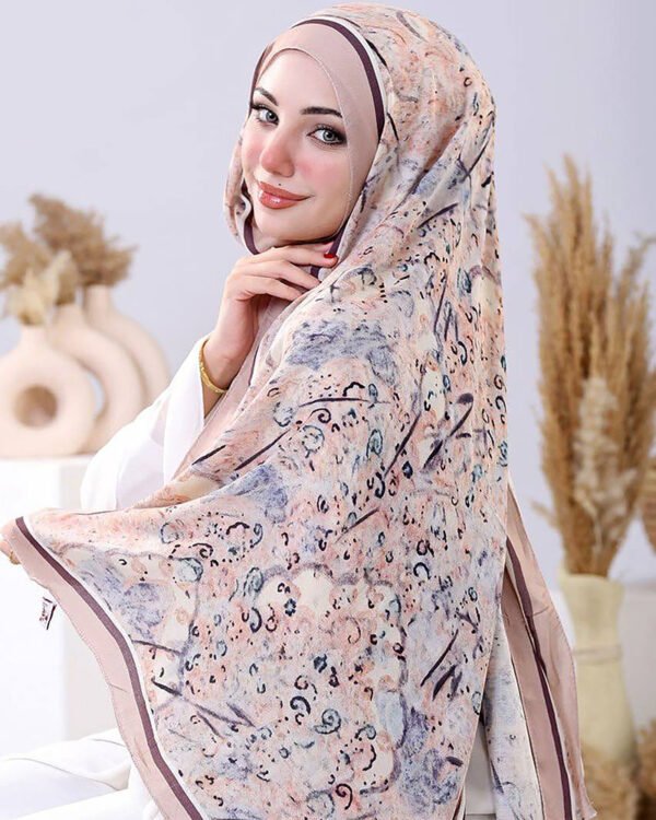 ⁦Printed Cotton Elegance⁩ - الصورة ⁦2⁩
