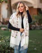 Shawl 6465 - Image 2